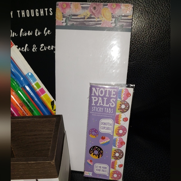 BNWT OFFICE SUPPLY BUNDLE OF 7 - Picture 4 of 6